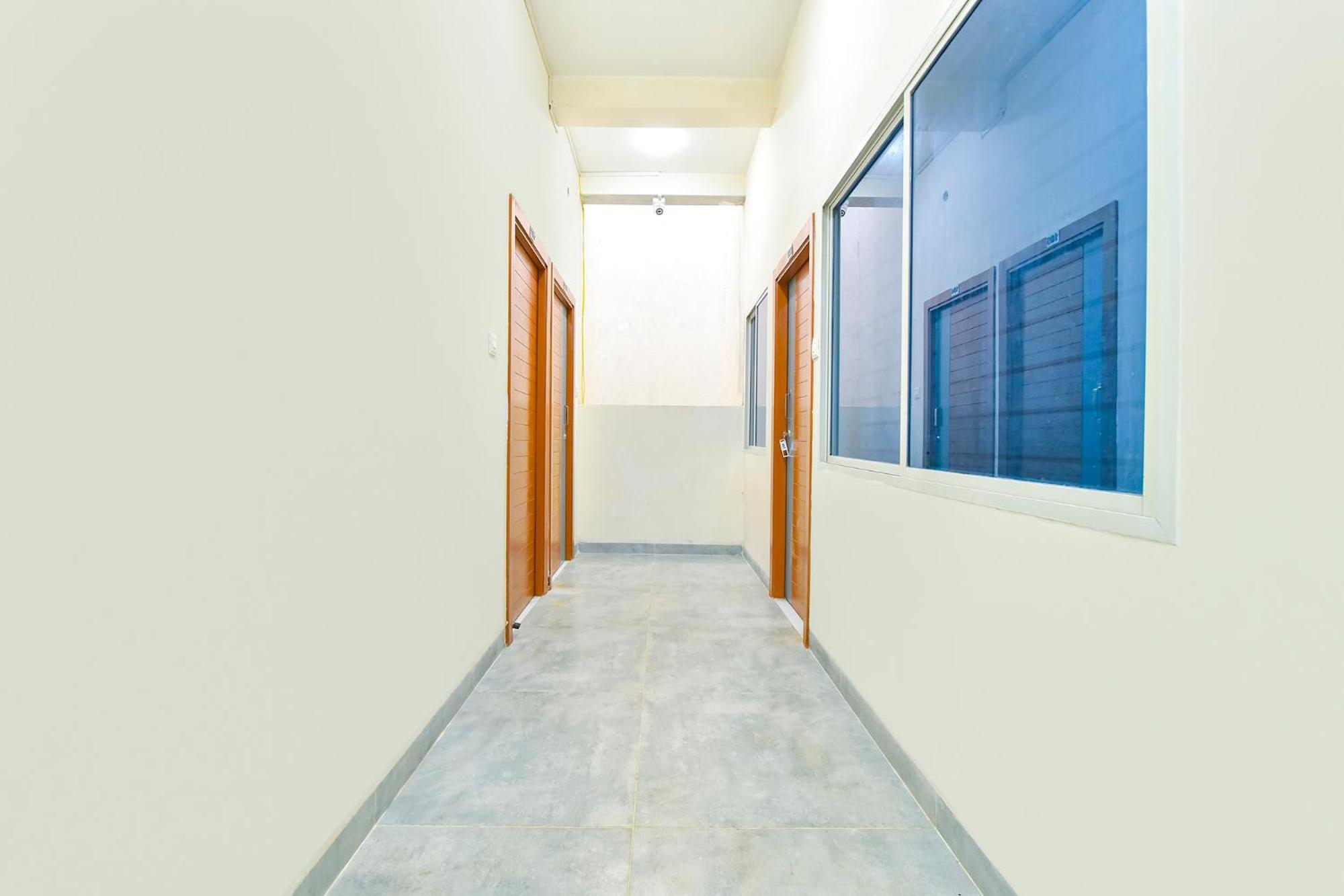 אינדורה Fabhotel Grand Embassy מראה חיצוני תמונה